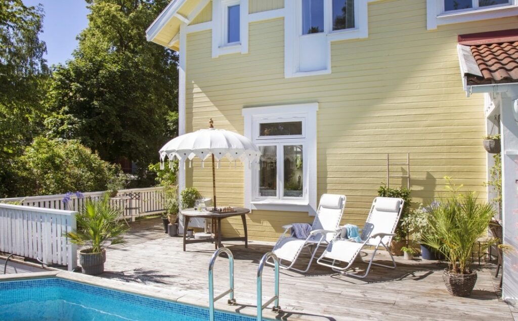 6. Bygga Altan Pooldack (1)