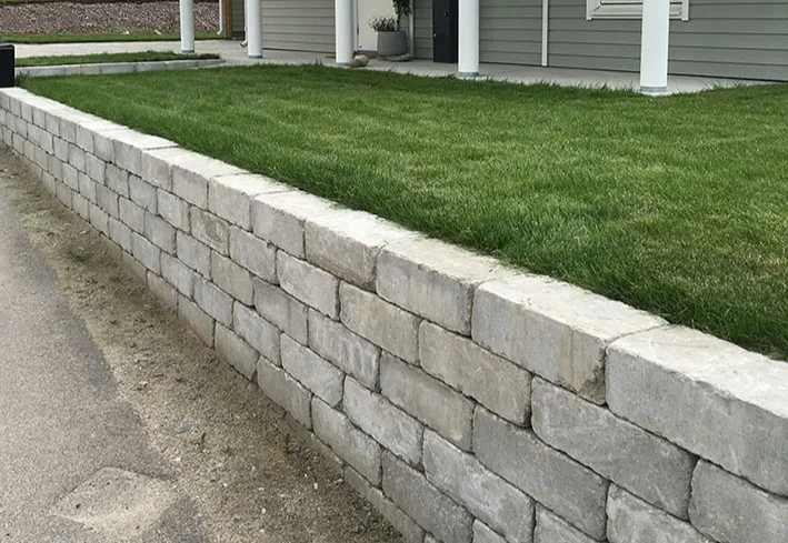 Terrassering i tradgard Torshalla Eskilstuna