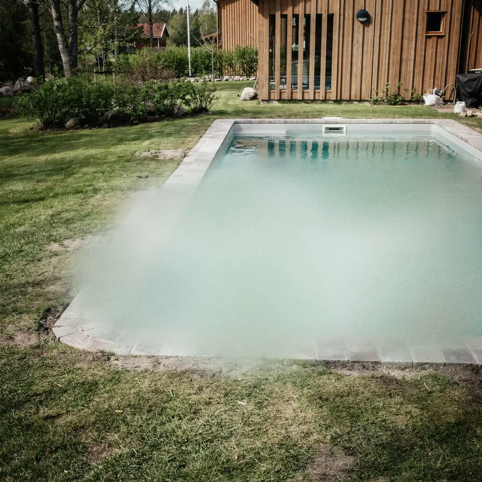 bygga pool eskilstuna sormland